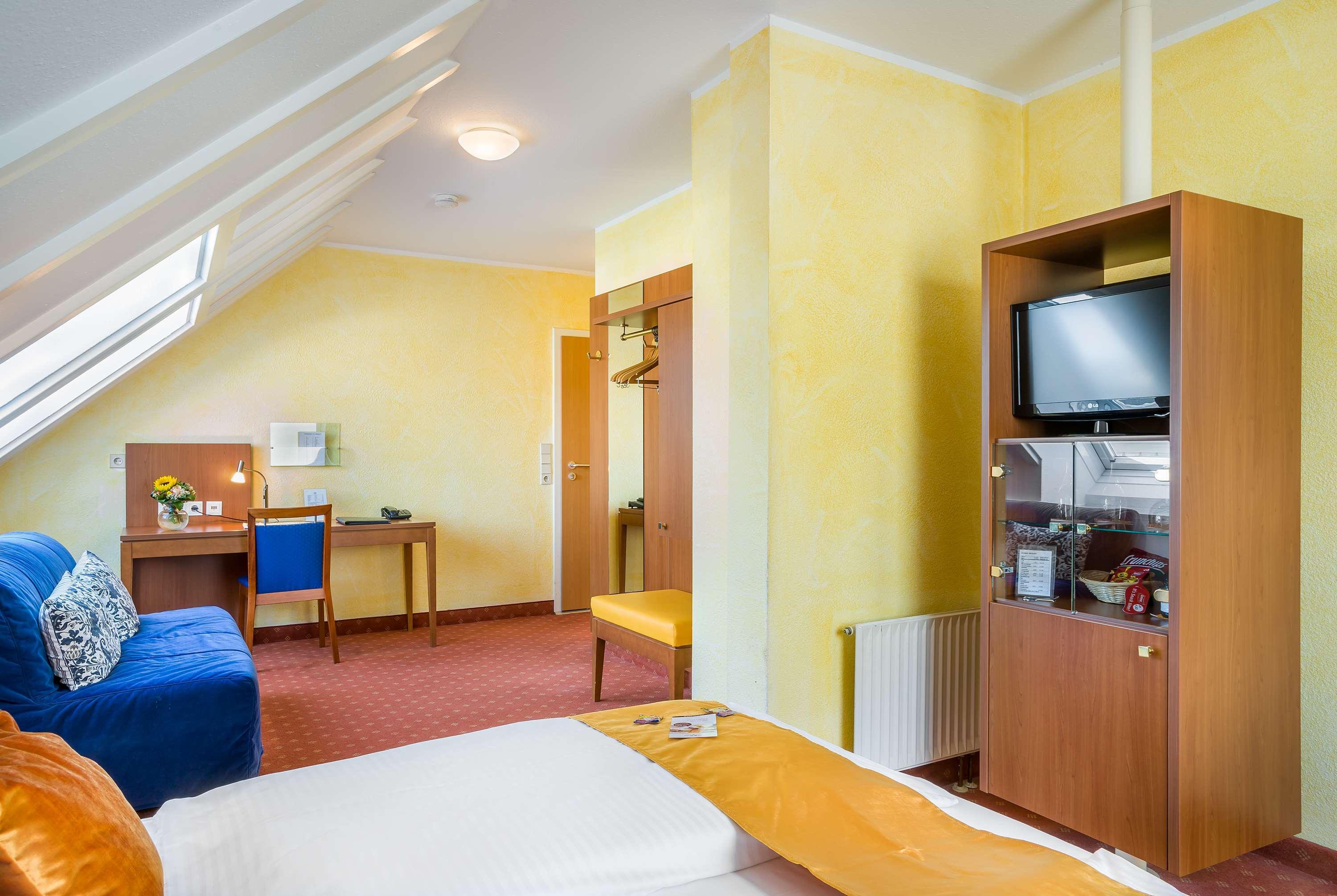 Rega Hotel 3*